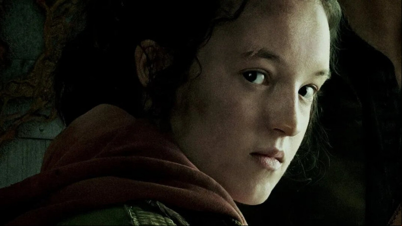 BELLA Ramsey interpreta Ellie em