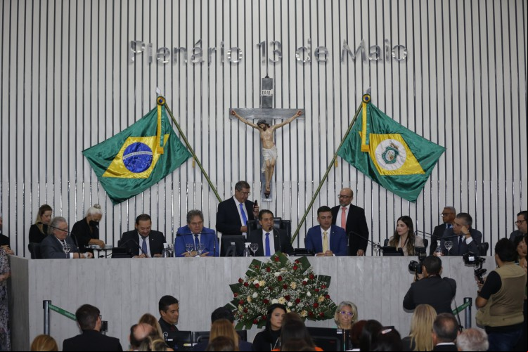 Eleição da nova Mesa Diretora só ocorre em fevereiro de 2025, mas já movimenta os bastidores da Alece