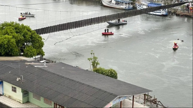 Imagem mostra ponte que liga RS e SC