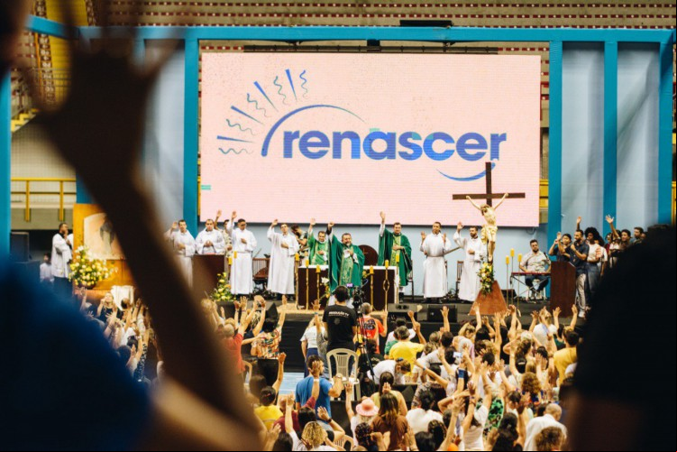 Renascer reúne programação religiosa de domingo até a terça-feira de Carnaval, no Ginásio Paulo Sarasate
