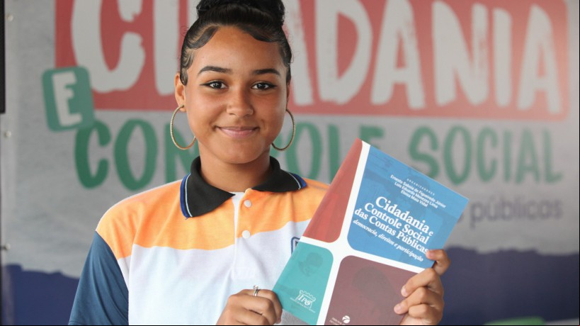 FORTALEZA, CE, BRASIL,10.03.2023: Sara Alves, aluna da escola Helenita Mota. Lançamento da disciplina eletiva Cidadania e Controle Social. Escola de ensino médio em tempo integral, Helenita Mota, Serviluz.