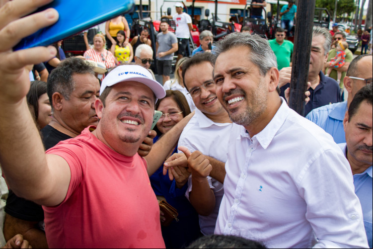 FORTALEZA, CEARÁ, BRASIL, 19-03-2023: Governador Elmano de Freitas no Dia de São José, em que o Governo do Ceará anuncia série de investimentos para o desenvolvimento rural no município de Maranguapé. (Foto: Samuel Setubal)