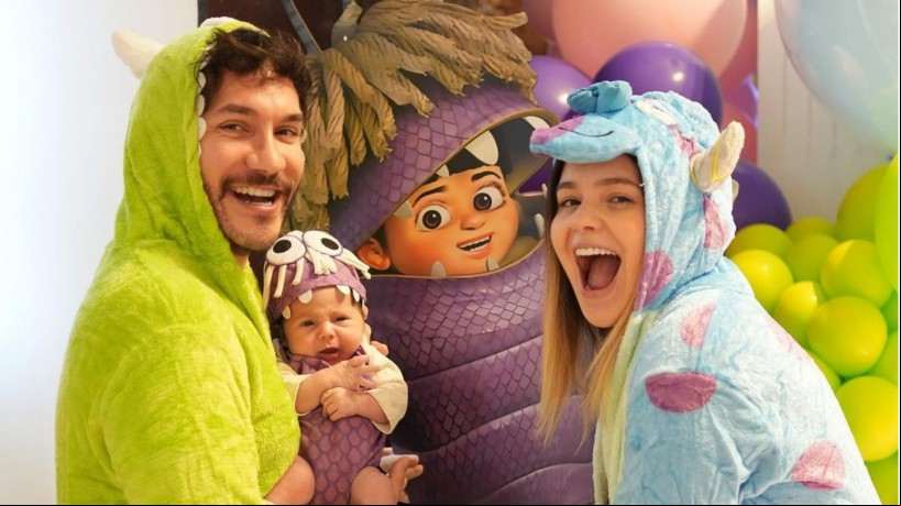 Viih Tube e Eliezer comemoraram 1º mês de vida da filha; festa de mêsversário de Lua foi temática