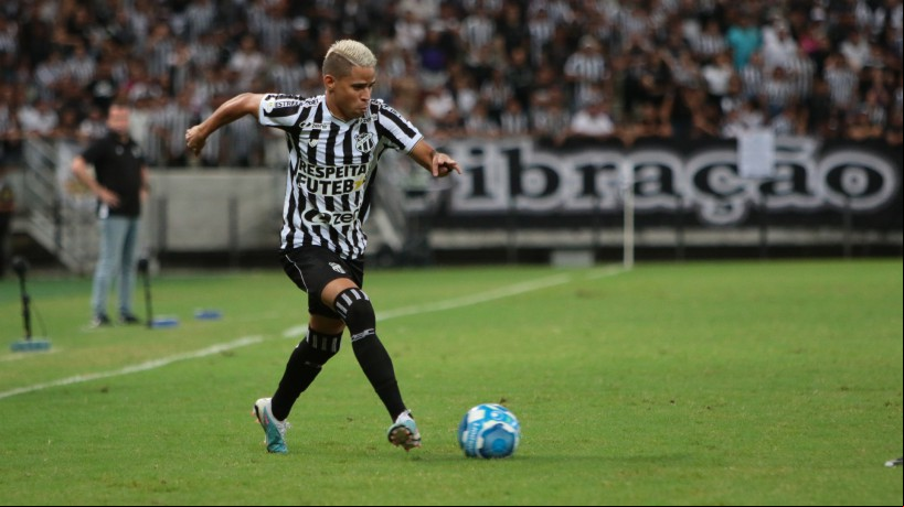 Erick está com proposta de renovação em mãos