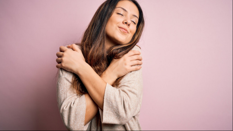 É importante aprender a estar sozinho (Imagem: Krakenimages.com | ShutterStock)