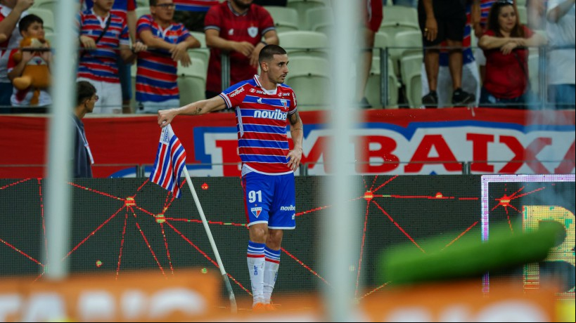FORTALEZA-CE, BRASIL, 09-07-2023: Thiago Galhardo. Fortaleza x Athletico Pr. Arena Castelão. Campeonato Brasileiro serie A. (Foto: Aurelio Alves/O Povo)