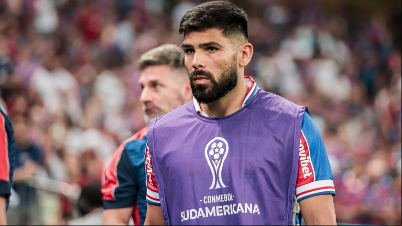Atacante Silvio Romero no jogo Fortaleza x Libertad, na Arena Castelão, pela Copa Sul-Americana 2023