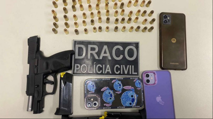 Material apreendido com Lucas Araújo dos Santos