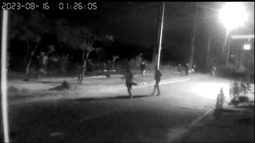 Imagens do circuito de segurança mostram o tiroteio no bairro Luzardo Viana, em Maracanaú