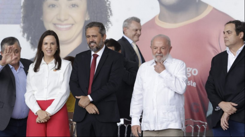 SARTO ocupou espaço mais isolado no palco