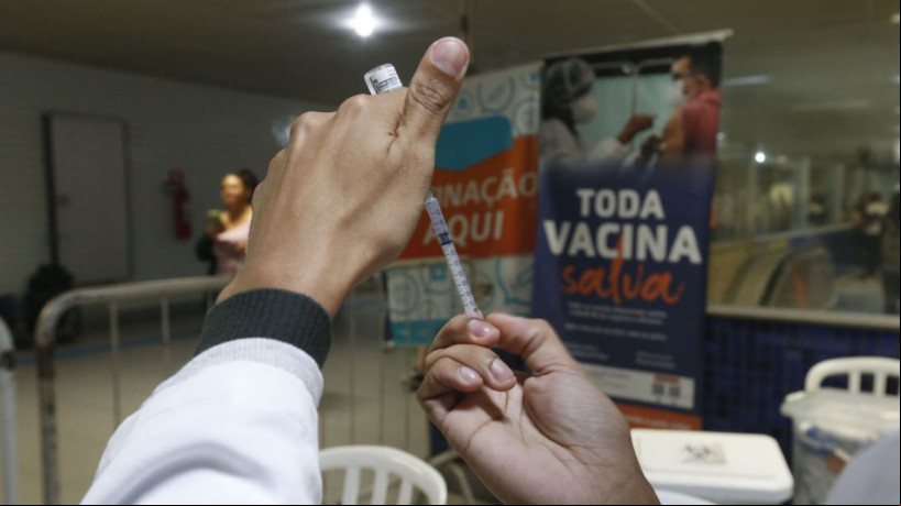 Voluntários devem ter de 18 a 85 anos e disponibilidade para ir aos encontros na capital mineira