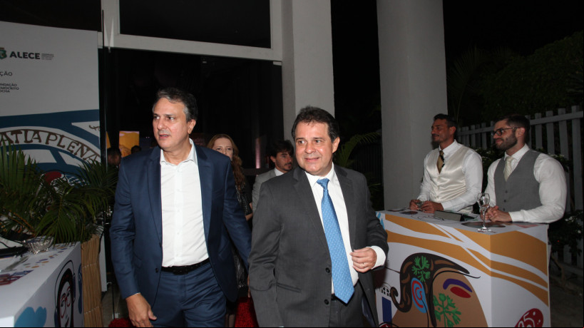 Camilo Santana, ministro da educação, e Evandro Leitão, presidente da Alece