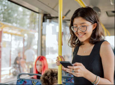 Confira quatro caminhos para resolver suas questões de mobilidade e trânsito pela web ou app 