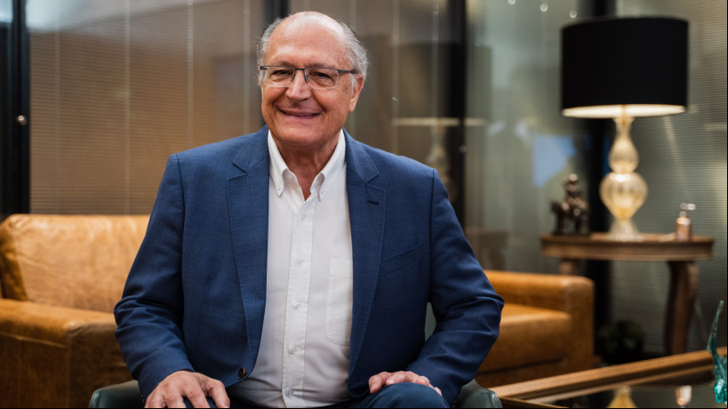 Vice-presidente da República, Geraldo Alckmin, vem a Fortaleza para evento de filiação do PSB