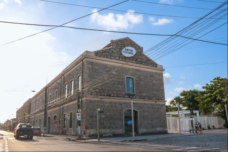 FORTALEZA, CEARÁ, BRASIL 16-10-2023: foto:Fachada da Caixa Cultural. (Foto: Yuri Allen/Especial para O Povo)
