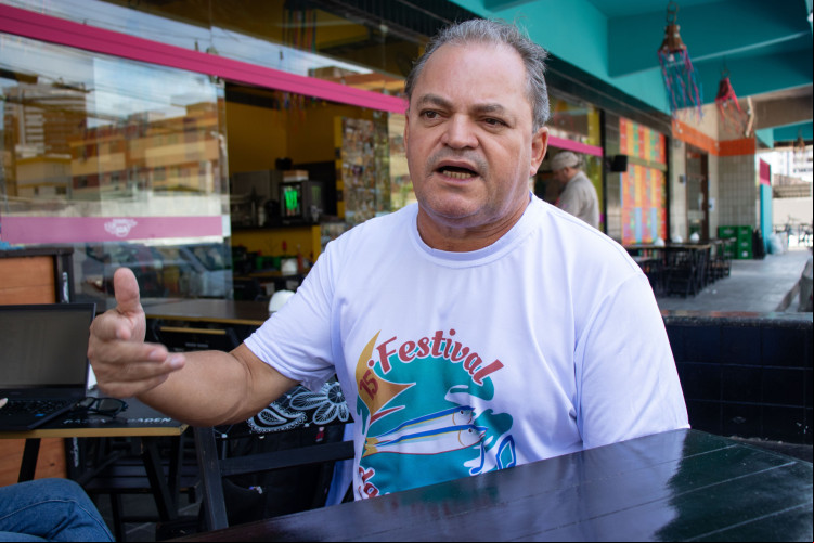 FORTALEZA, CEARÁ, BRASIL, 17-10-2023: José Mamede no lançamento festival da Sardinha que ocorre no litoral de Cascavel no restaurante Culinária da Van. (Foto: Samuel Setubal/ O Povo) FORTALEZA, CEARÁ, BRASIL, 17-10-2023: José Mamede no lançamento festival da Sardinha que ocorre no litoral de Cascavel no restaurante Culinária da Van. (Foto: Samuel Setubal/ O Povo)