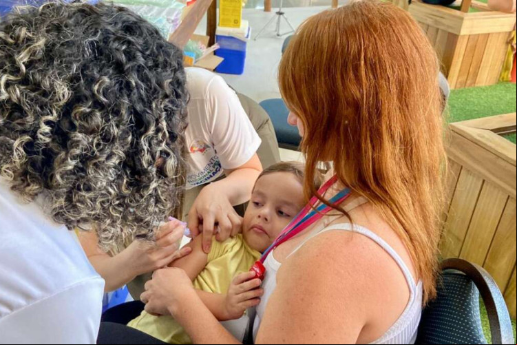 A ação tem como principal objetivo completar o esquema vacinal de crianças e adolescentes até os 15 anos