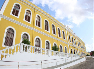 Universidade do Vale do Acaraú (UVA) oferta 1.140 vagas em cursos de graduação 