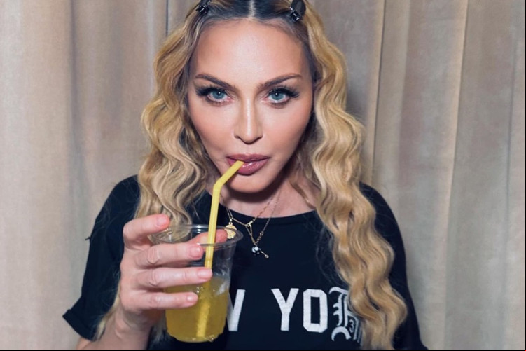 Madonna confirma que virá ao Brasil durante show.