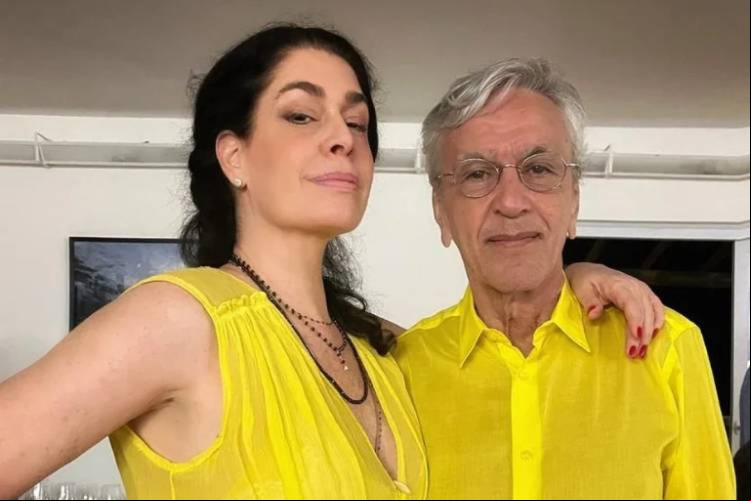 O segundo casamento de Paula Lavigne e Caetano Veloso começou em 2016. O casal tem dois filhos: Zeca e Tom