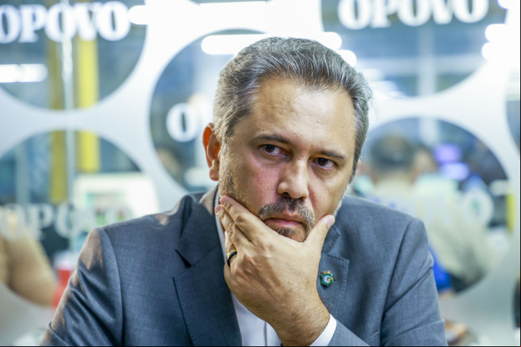 Elmano de Freitas, governador do Ceará, fez anúncio para a área de segurança pública