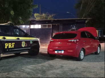 Condutor afirma ter comprado o veículo na internet 