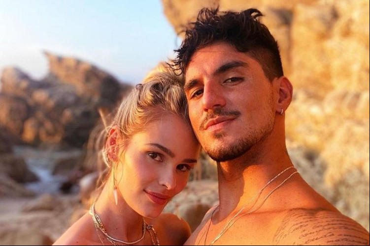 Yasmin Brunet foi barrada das Olimpíadas de Tóquio em 2021. Na época, a modelo era casada com o surfista Gabriel Medina e iria como acompanhante do atleta