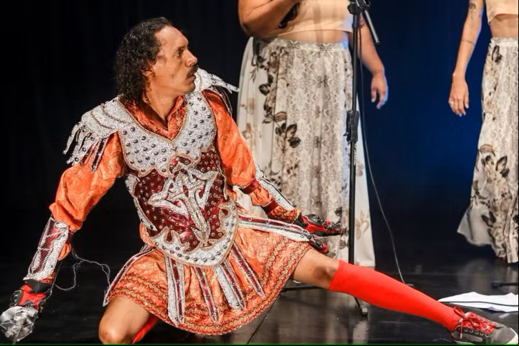 Mestre Cicinho do Reisado Manoel Messias, de Juazeiro do Norte