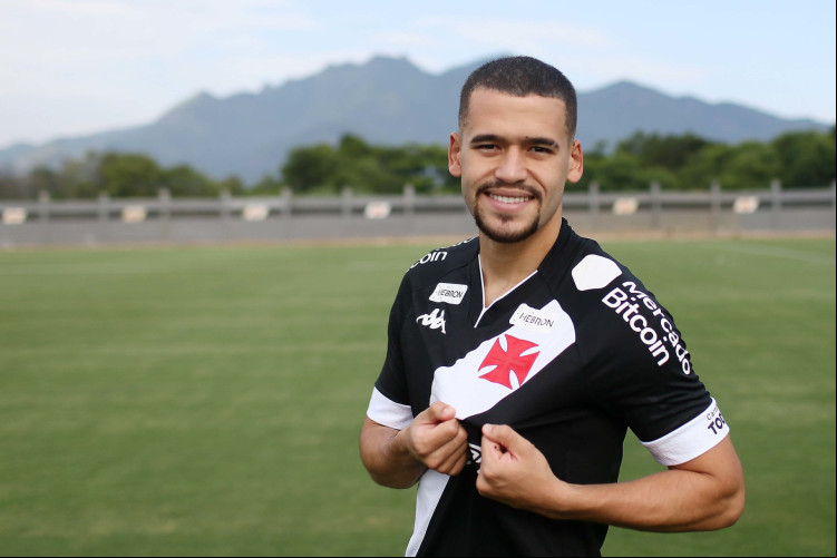 O volante Patrick de Lucca foi campeão da Copa do Nordeste pelo Bahia em 2021