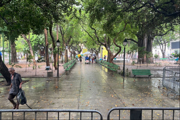 Foto de apoio ilustrativo: chuvas cancelaram Carnaval das Crianças, em Fortaleza