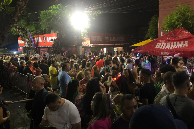 A programação não deve ar das 22h, ao contrário da Praia de Iracema, que se estende até 1h.