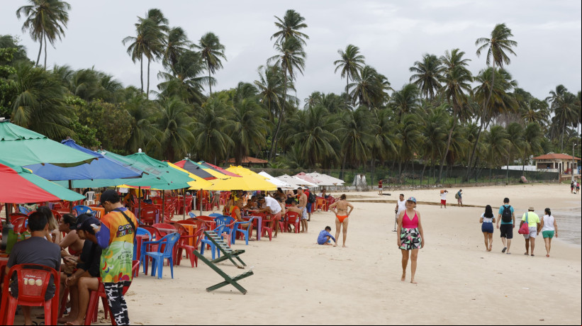 Ãšltimo dia de folia do Carnaval 2024 iniciou com o tempo fechado no municÃ­pio de Paracuru 