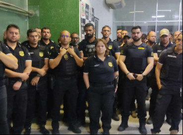 Agentes da Polícia Civil que participaram da operação 