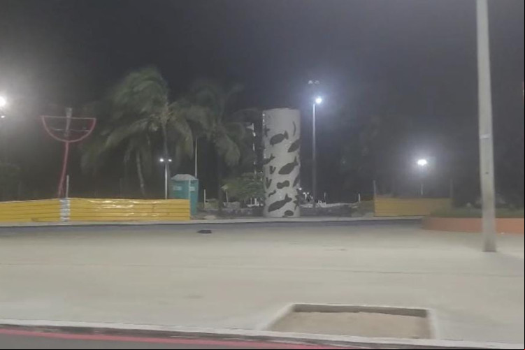 Ambulantes não saem para trabalhar após morte de jovem na Praia de Iracema 