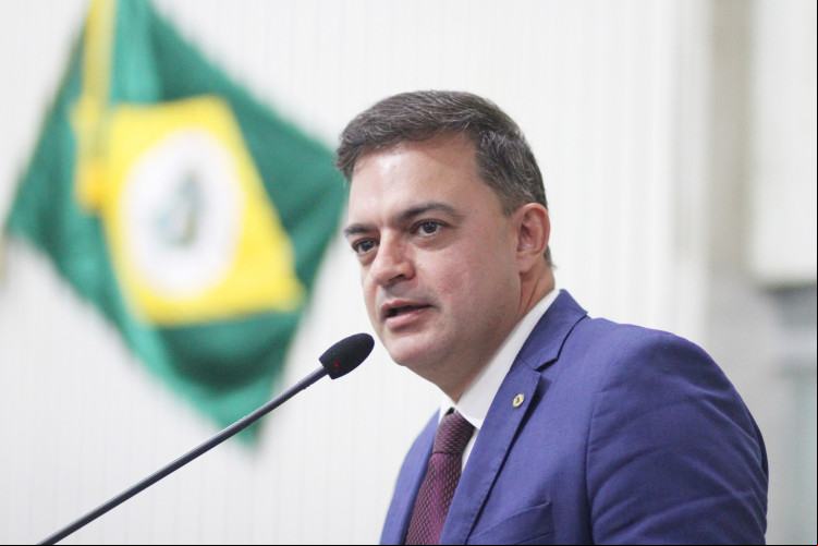 FERNANDO Santana vai receber apoio da Rede e do Psol