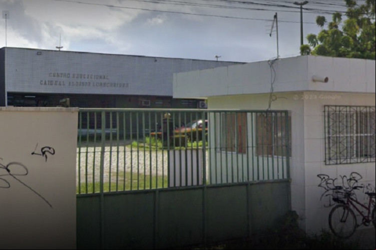 Fachada do Centro Educacional Cardeal Aloísio Lorscheider (Cecal), localizado no bairro Planalto Ayrton Senna, em Fortaleza