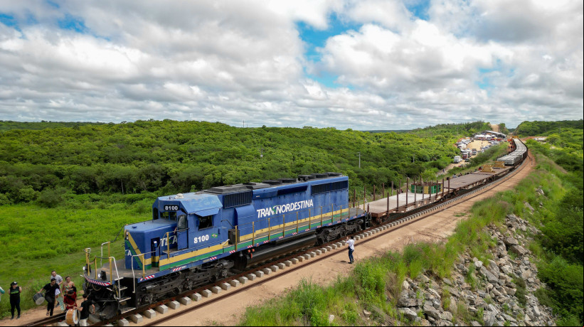IGUATU, CEARÁ, BRASIL- 05.04.2024: Presidente Lula realiza visita em Iguatu para para o ramal do salgado e visita às obras da transnordestina. (Foto: Aurélio Alves