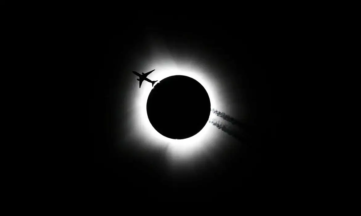 Eclipse total permite ampliar conhecimento sobre estrutura do Sol