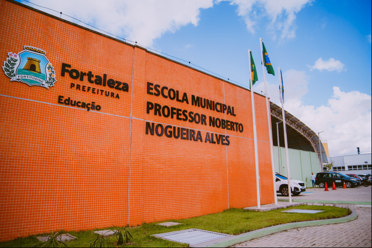 Inauguração do complexo educacional no José Walter, na manhã desta terça-feira, 9