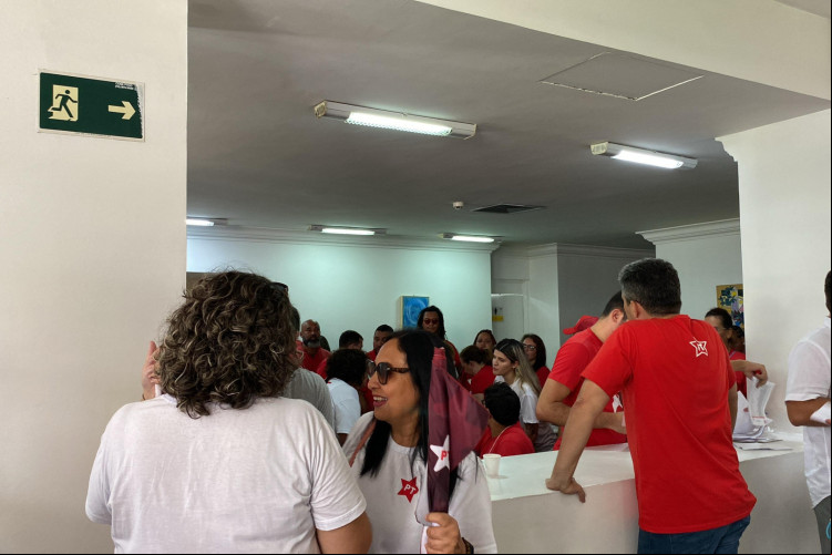 Credenciamento de delegados do PT para o encontro municipal