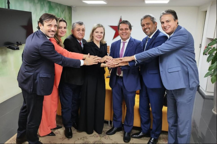 Guilherme Sampaio, Augusta Brito, José Guimarães, Gleisi Hoffmann, Evandro Leitão, Elmano de Freitas e Camilo Santana