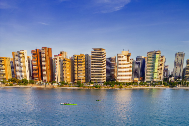 Beira Mar de Fortaleza: a extinção dos terrenos de marinha vai permitir aos atuais ocupantes e foreiros deixar de pagar taxas de ocupação e foros anuais para União