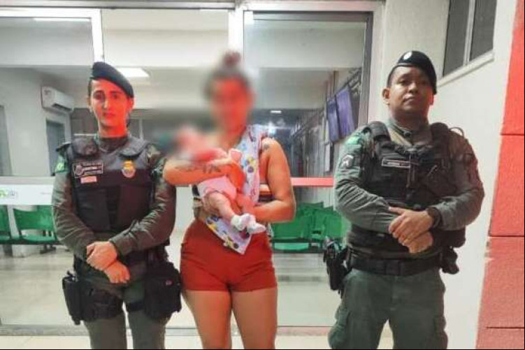 A Polícia Militar do Ceará realiza o salvamento de um recém-nascido de 21 dias após a criança se engasgar
