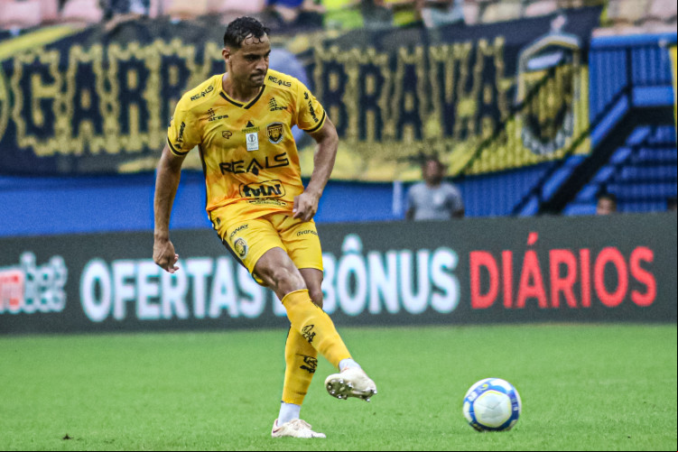 O Operário-PR vai enfrentar o Amazonas: veja onde assistir à partida ao vivo pela Série B do Campeonato Brasileiro