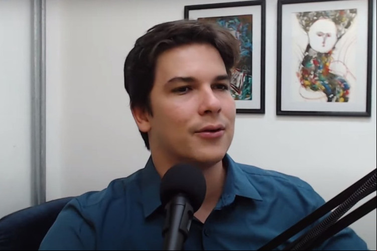 Gabriel Aguiar (Psol), vereador de Fortaleza, em participação no podcast Jogo Político
