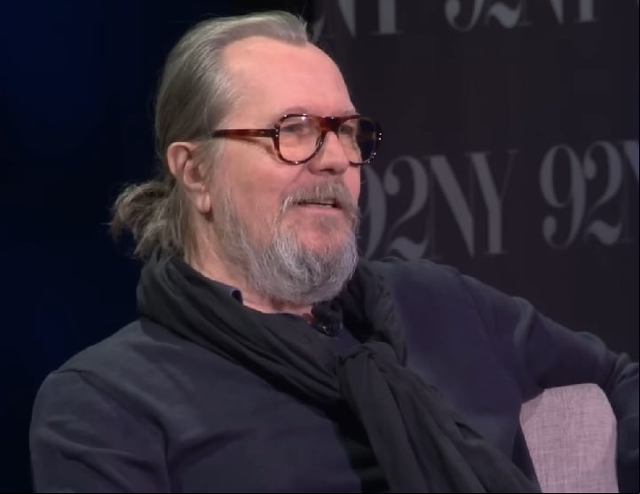 Em entrevista ao site americano, ele disse que estava sendo hipercrítico consigo mesmo, não com os filmes de uma forma geral.