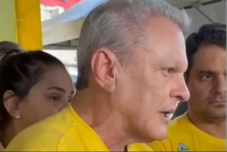 O prefeito José Sarto falou sobre segurança em evento da Prefeitura e depois foi ao IJF ver as vítimas do tiroteio na Areninha