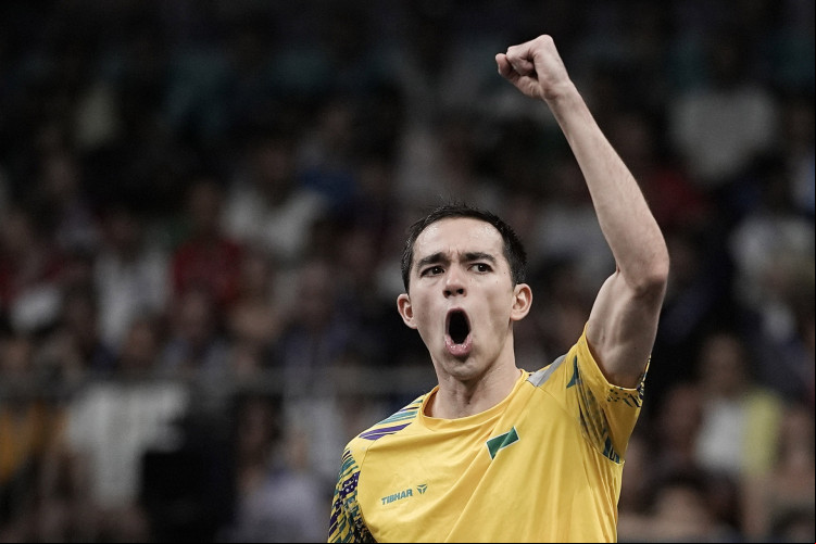 Jogos Olímpicos Paris 2024 - Tênis de Mesa Masculino. O atleta Hugo Calderano, do Brasil, joga oitavas do tênis de mesa