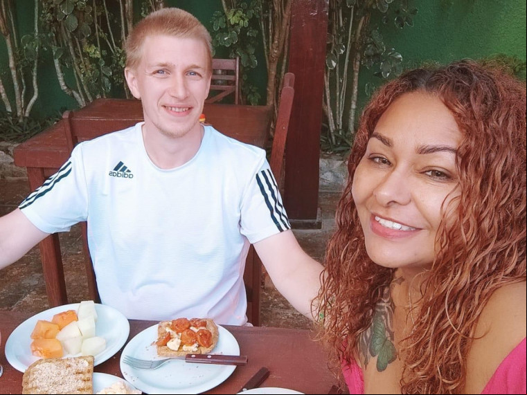 Casal vítima de latrocínio em pousada no Cumbuco Casal vítima de latrocínio em pousada no Cumbuco