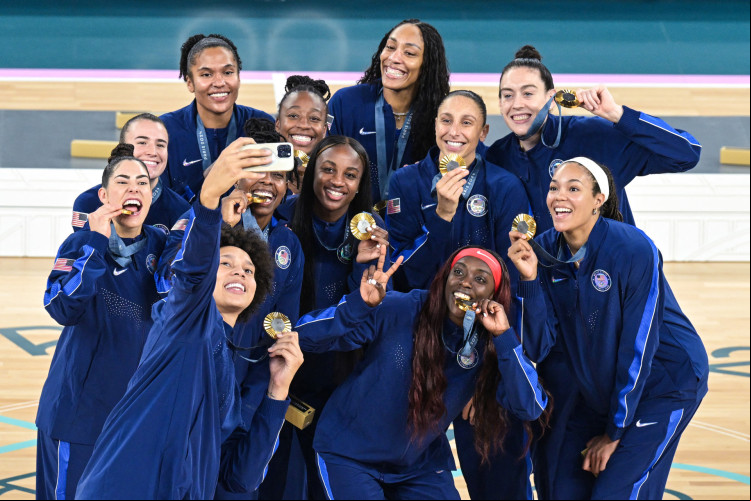 Vitória no basquete feminino garantiu ouro para os Estados Unidos e país terminou em primeiro lugar no quadro de medalhas das Olimpíadas Paris-2024